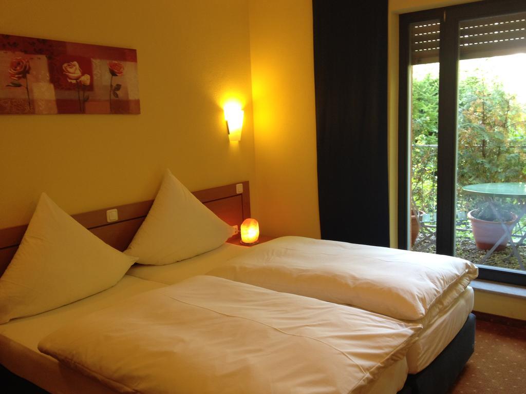 Bio Hotel Bayerischer Wirt Augsburg Room photo