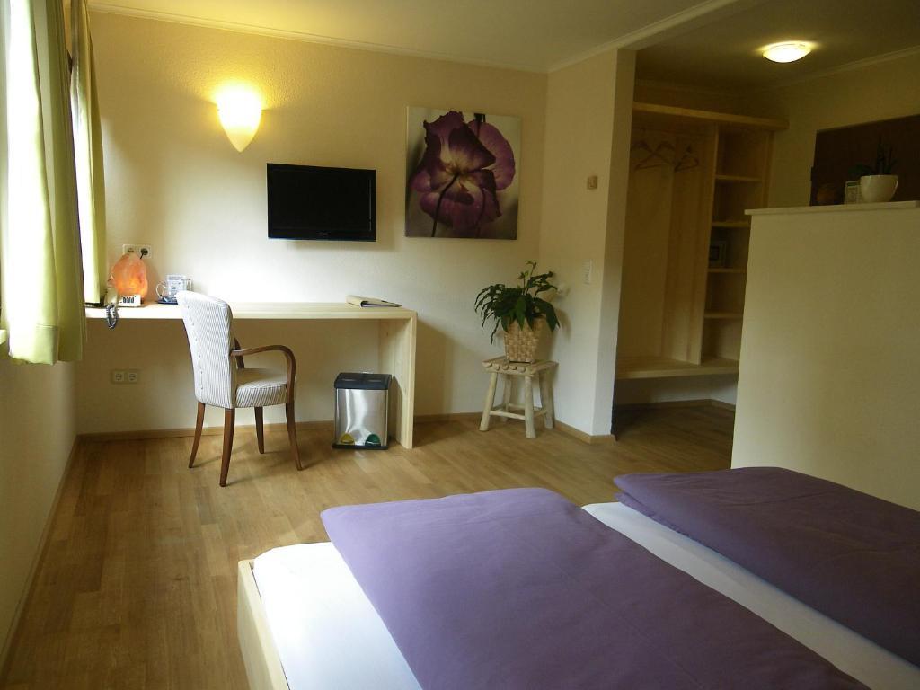 Bio Hotel Bayerischer Wirt Augsburg Room photo